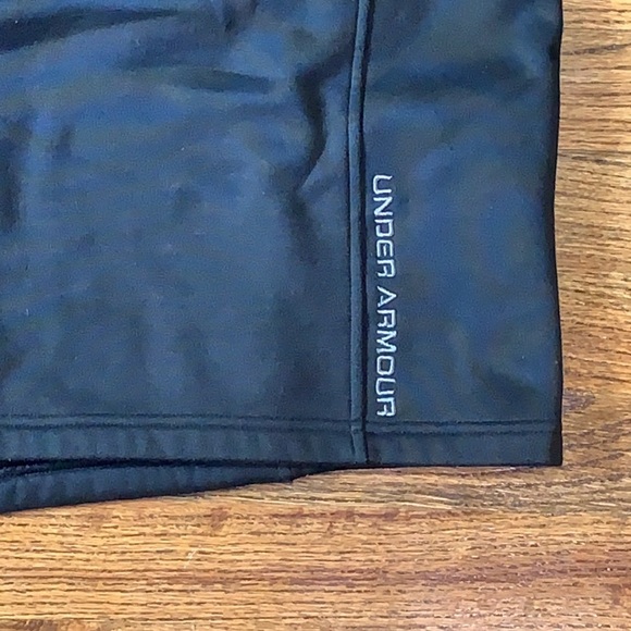 Under Armour Jacket - Picture 5 of 6